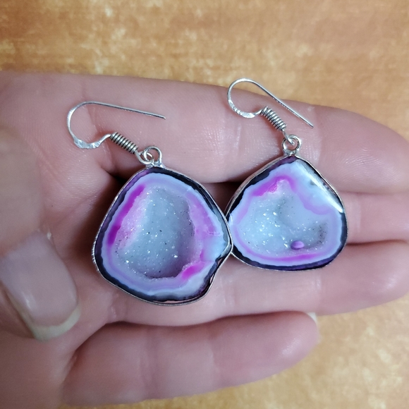 New Geode Half Cut Druzy Crystals Silver Earrings. - Picture 8 of 8